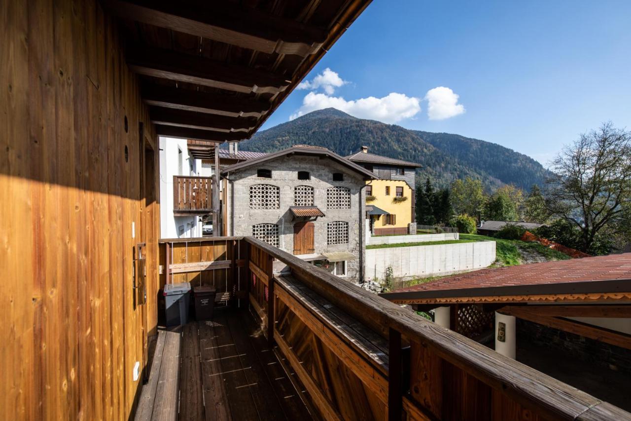 Albergo Diffuso Sutrio Zoncolan Exterior photo