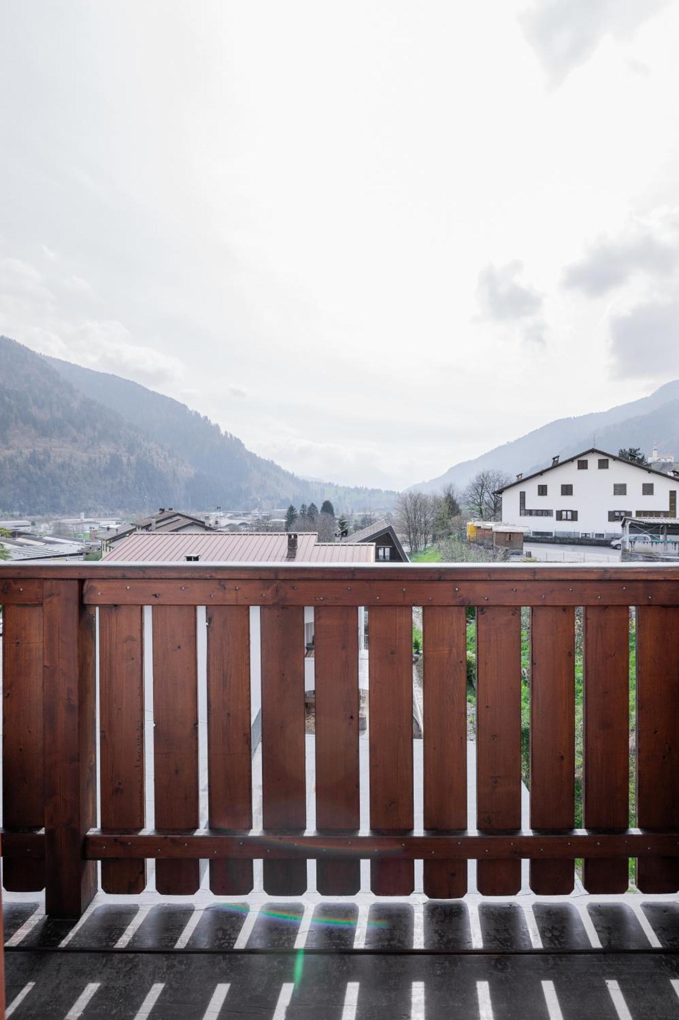 Albergo Diffuso Sutrio Zoncolan Exterior photo