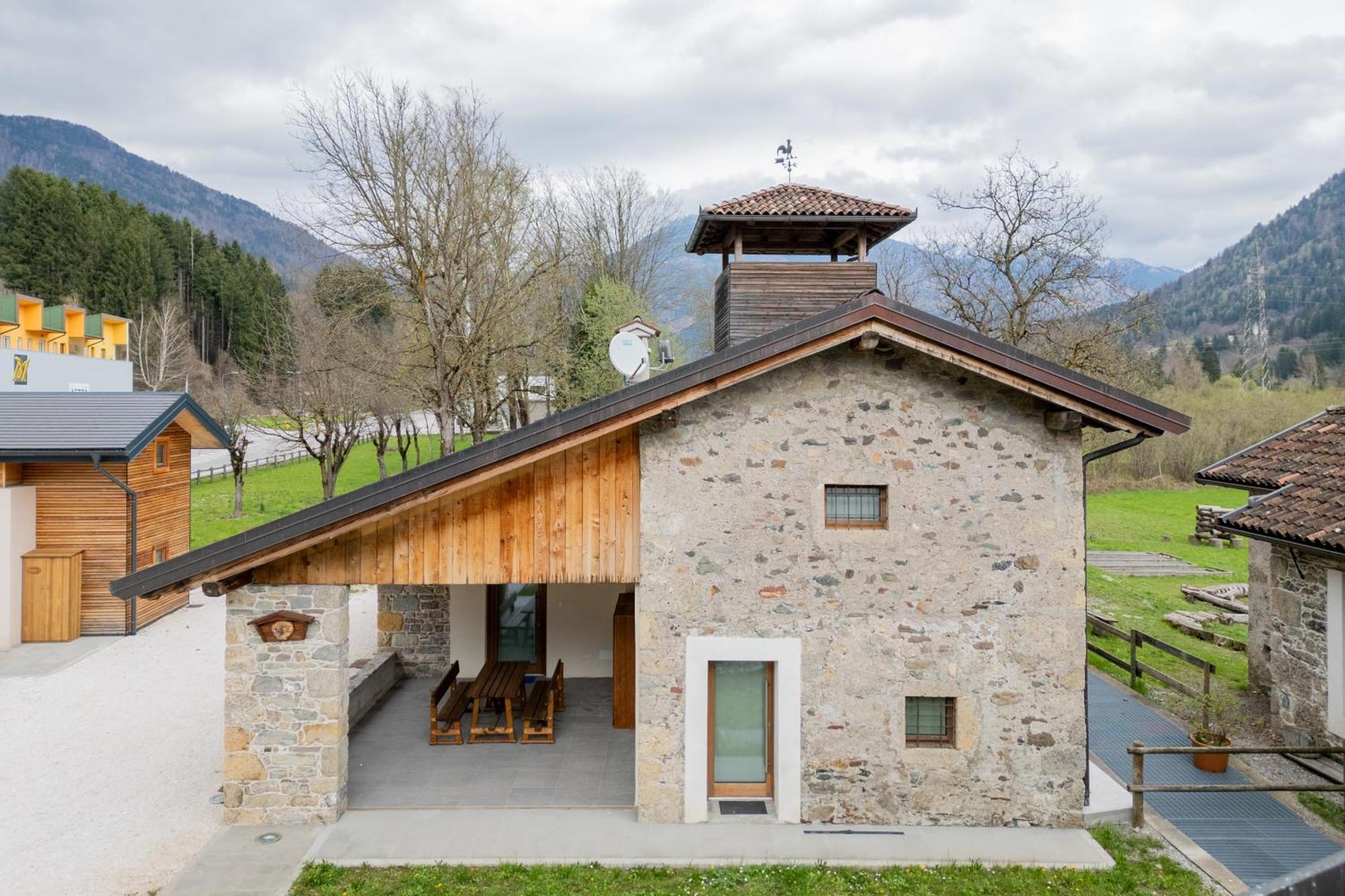 Albergo Diffuso Sutrio Zoncolan Exterior photo